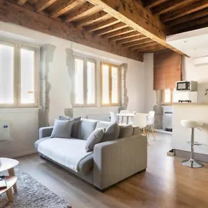  Appartamento Au Coeur De La Vieille Francia